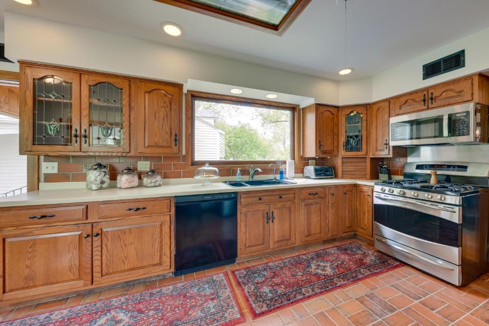 Pistakee Lake Estate with Boat Dock and Hot Tub!